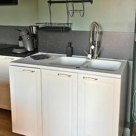 Le 28 - De Standing En Vieille-ville Avec Parking *