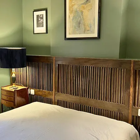 Le 28 - De Standing En Vieille-ville Avec Parking *